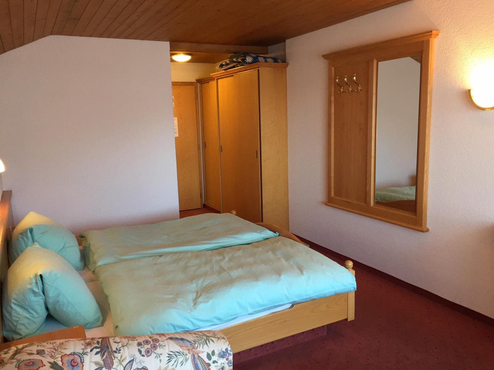 Hotel Restaurant Rothorn Visperterminen ภายนอก รูปภาพ