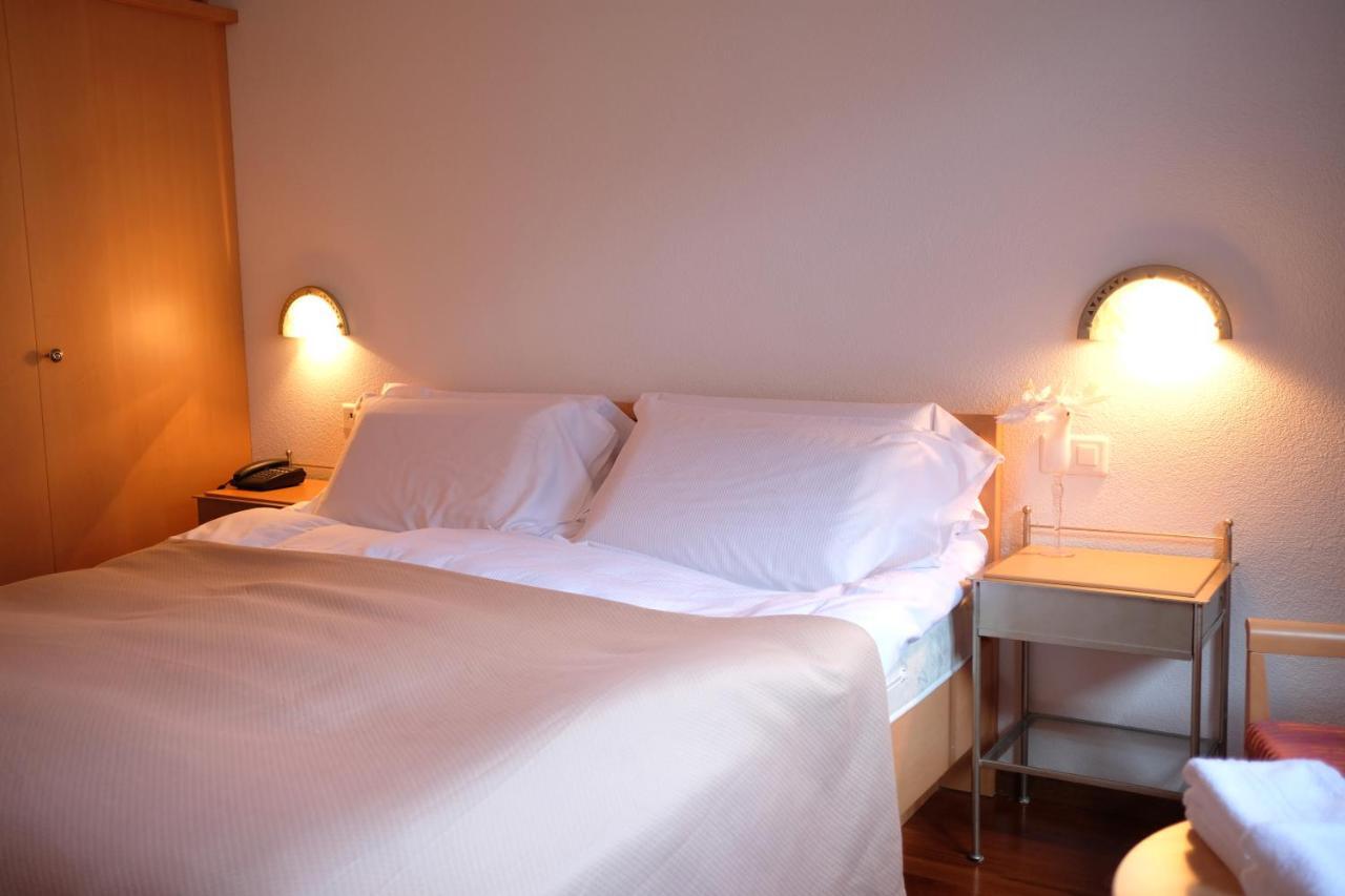 Hotel Restaurant Rothorn Visperterminen ภายนอก รูปภาพ